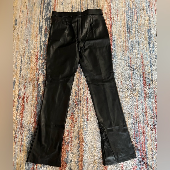 Black Zara faux-leather pants size XL - Picture 4 of 4